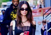 Photo of Emily Ratajkowski In Barely There Dress  With $12 Summer Bag Trend Jennifer Garner is Obsessed With