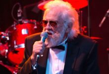 Photo of Rockabilly Road Warrior Ronnie Hawkins Has Died At The Age Of 87!!